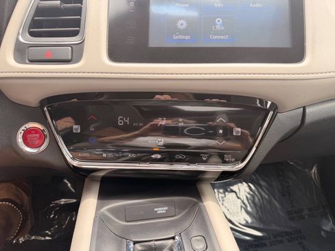 Used 2016 Honda HR-V EX image 29
