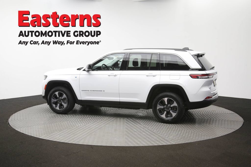 Used 2022 Jeep Grand Cherokee Limited 4xe w/ Luxury Tech Group II AWD/4WD image 65