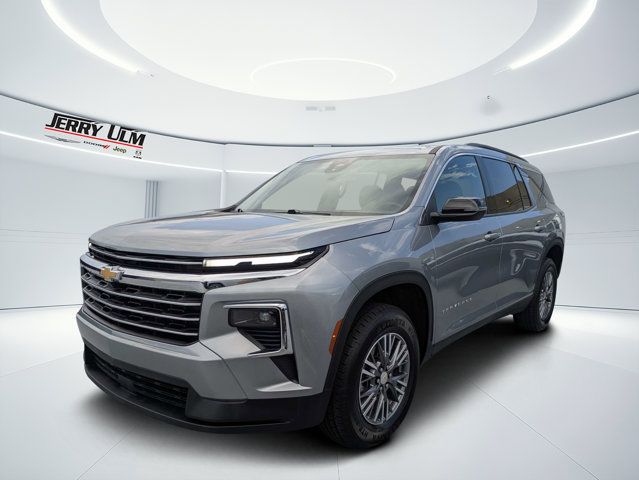 Used 2025 Chevrolet Traverse LT FWD image 7