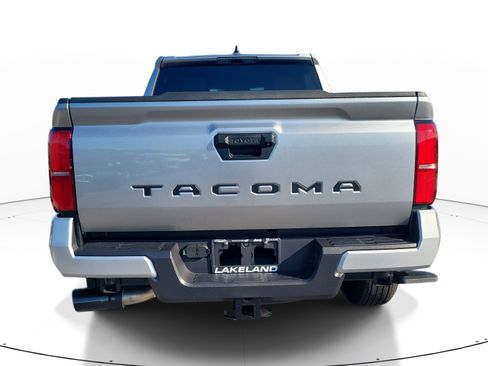 Used 2025 Toyota Tacoma TRD Sport RWD image 5