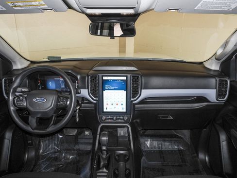 Used 2025 Ford Ranger XL image 26