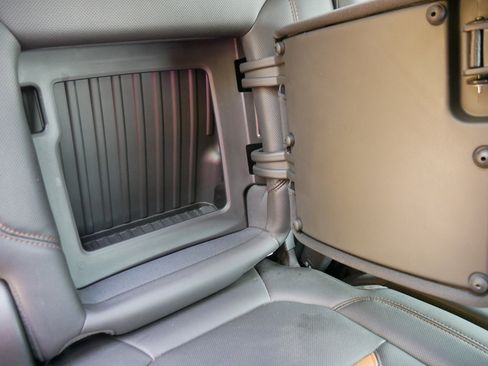 Used 2020 GMC Sierra 1500 AT4 w/ AT4 Premium Package image 34