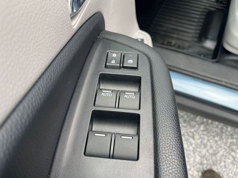 Used 2019 Honda Pilot Touring image 28