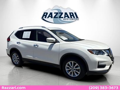 Used 2017 Nissan Rogue SV