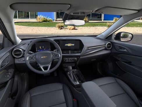New 2026 Chevrolet Trax ACTIV w/ Driver Confidence Package image 39