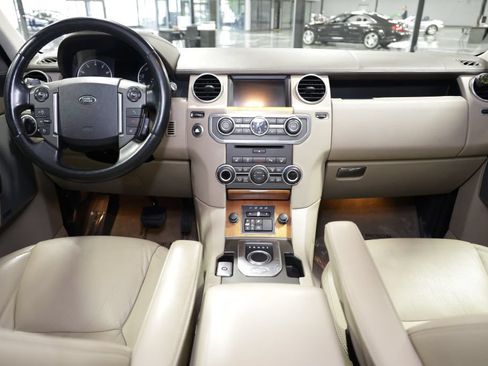 Used 2014 Land Rover LR4 HSE LUX AWD/4WD image 25