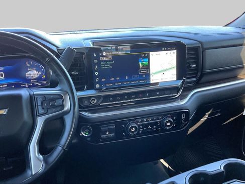 Certified 2025 Chevrolet Silverado 1500 LT w/ Safety Package AWD/4WD image 7