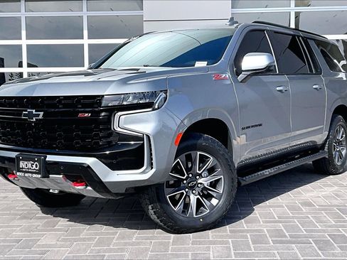 Used 2023 Chevrolet Suburban Z71 w/ Z71 Off-Road Package AWD/4WD image 1
