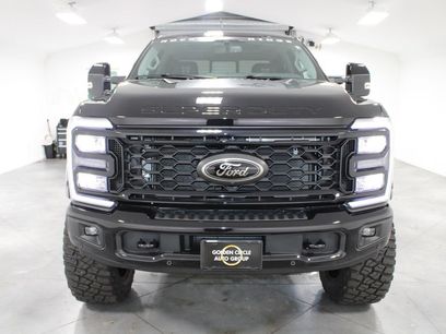 New 2026 Ford F250 Lariat w/ Black Appearance Package