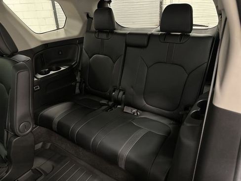 Used 2023 Honda Pilot EX-L image 21