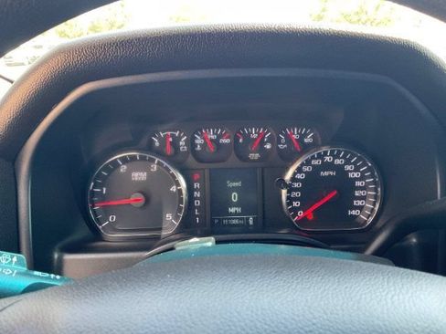 Used 2018 Chevrolet Silverado 2500 W/T w/ WT Convenience Package AWD/4WD image 21