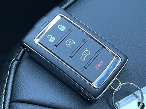 New 2025 Jeep Grand Cherokee Limited w/ Black Appearance Package image 34