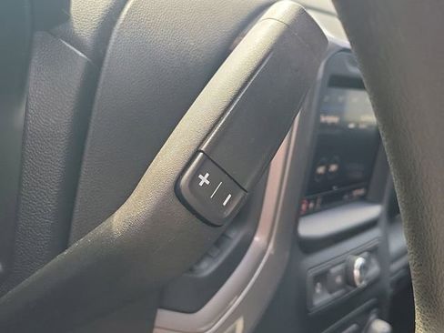 Used 2022 Chevrolet Silverado 1500 Custom RWD image 27