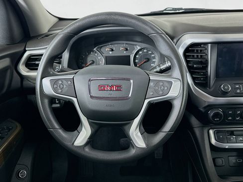 Used 2023 GMC Acadia SLE w/ Driver Convenience Package image 18