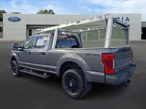 Used 2022 Ford F250 XLT w/ Black Appearance Package AWD/4WD image 6