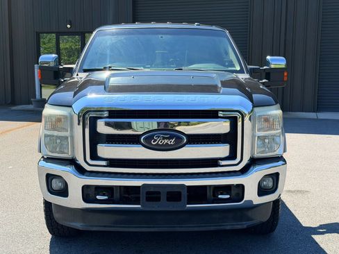 Used 2012 Ford F250 Lariat w/ Chrome Pkg AWD/4WD image 8