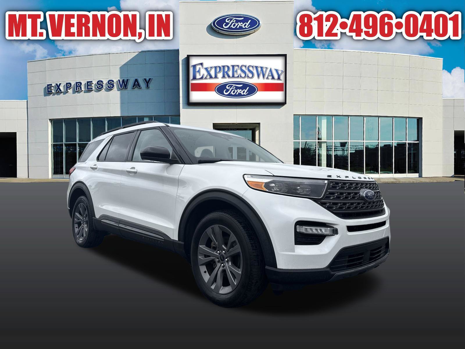 Used 2024 Ford Explorer XLT w/ Equipment Group 202A AWD/4WD image 3