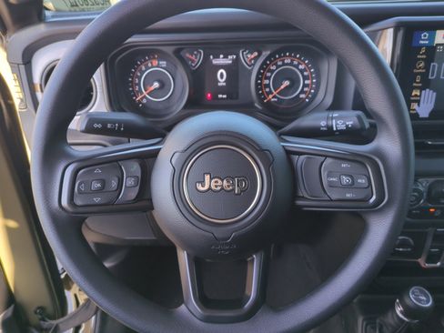 New 2026 Jeep Gladiator Sport image 9