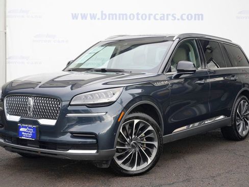 Used 2023 Lincoln Aviator Reserve w/ Equipment Group 201A image 2