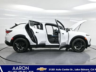 New 2026 Chevrolet Equinox EV LT w/ LPO, Blackout Package