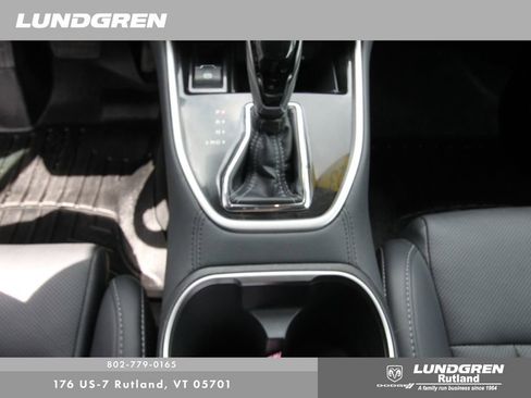 Used 2023 Subaru Outback Limited image 22