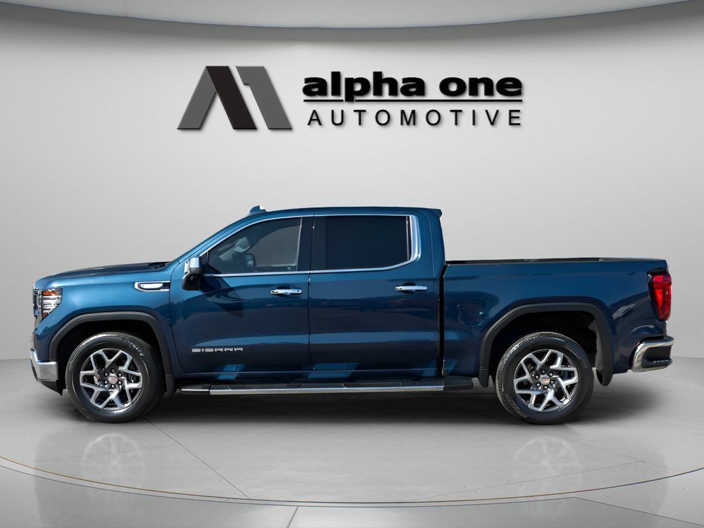 Used 2023 GMC Sierra 1500 SLT RWD image 11