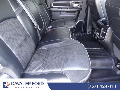 Used 2021 RAM 2500 Laramie w/ Night Edition AWD/4WD image 9