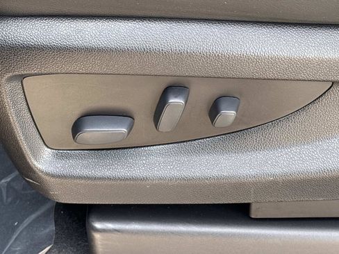 Used 2018 GMC Sierra 1500 Denali w/ Denali Ultimate Package image 16