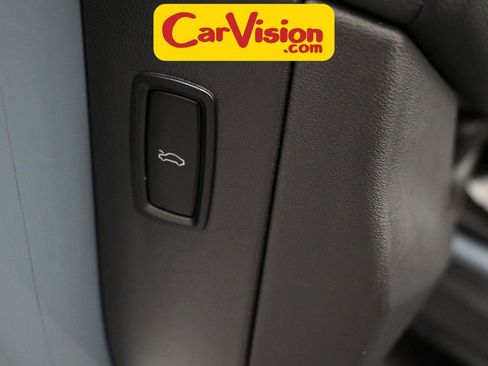 Used 2022 Audi e-tron GT Premium Plus image 24