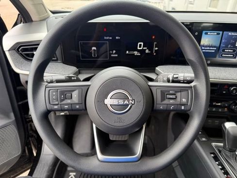 New 2026 Nissan Kicks SV w/ Cold Weather Package FWD image 9