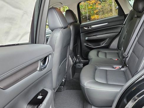 New 2025 MAZDA CX-5 AWD 2.5 S w/ Select Package image 6