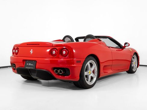 Used 2004 Ferrari 360 Spider RWD image 2
