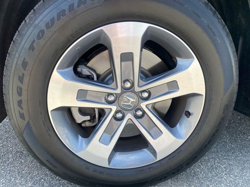 Certified 2025 Honda Pilot EX-L image 31