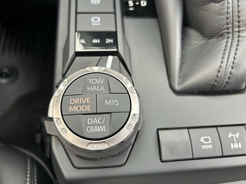 Used 2026 Toyota 4Runner TRD Off-Road Premium AWD/4WD image 33