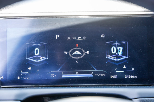 Certified 2023 Hyundai Tucson Limited AWD/4WD image 16