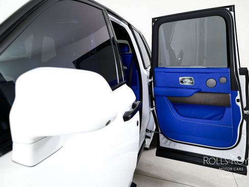 Used 2024 Rolls-Royce Cullinan AWD/4WD image 26