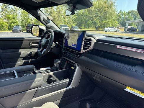 New 2026 Toyota Tundra SR5 AWD/4WD image 34
