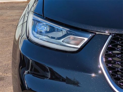 New 2026 Chrysler Pacifica Pinnacle image 10