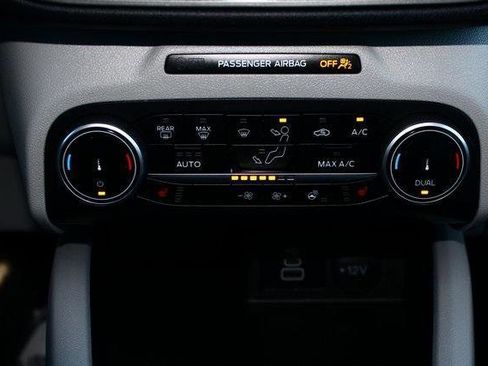 Used 2024 Ford Escape Active image 18