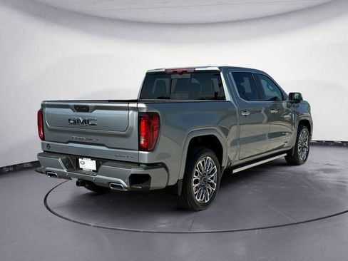 Used 2025 GMC Sierra 1500 Denali Ultimate AWD/4WD image 5