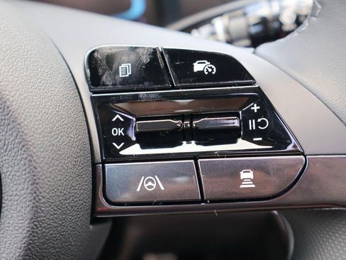 New 2026 Hyundai Elantra SEL Sport FWD image 14