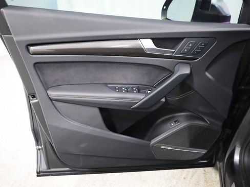 Used 2023 Audi SQ5 Premium Plus w/ Premium Plus Package image 16