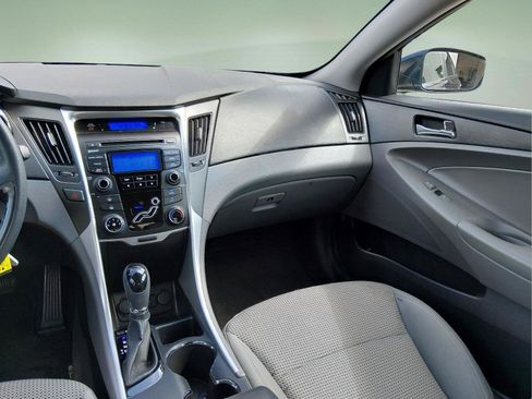 Used 2013 Hyundai Sonata GLS w/ Popular Equipment Pkg FWD image 11