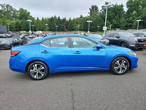 Certified 2023 Nissan Sentra SV FWD image 7