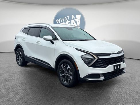 Used 2023 Kia Sportage EX AWD/4WD image 1