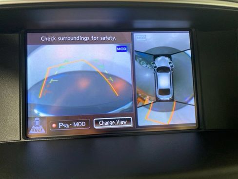 Used 2017 INFINITI Q70 3.7 w/ Technology Package AWD/4WD image 20