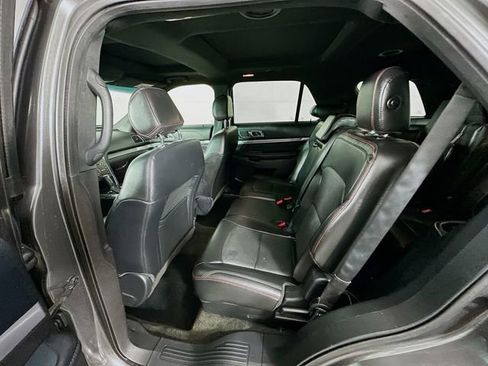 Used 2016 Ford Explorer Sport w/ Equipment Group 401A image 31
