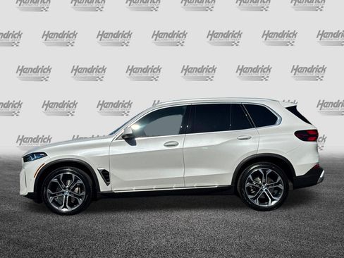 Used 2026 BMW X5 xDrive40i w/ Premium Package AWD/4WD image 8