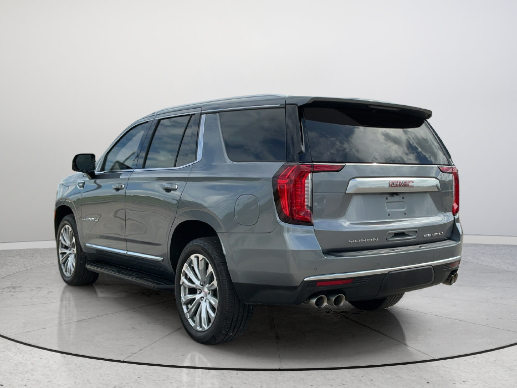 Used 2022 GMC Yukon Denali RWD image 4