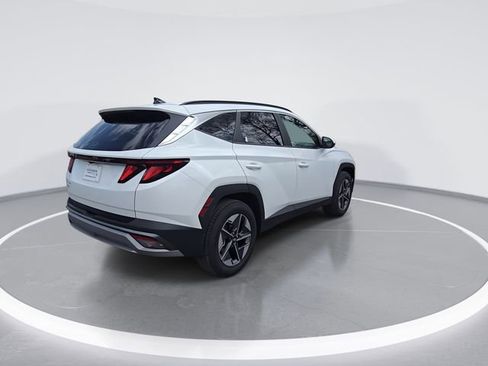 Certified 2025 Hyundai Tucson SEL image 8